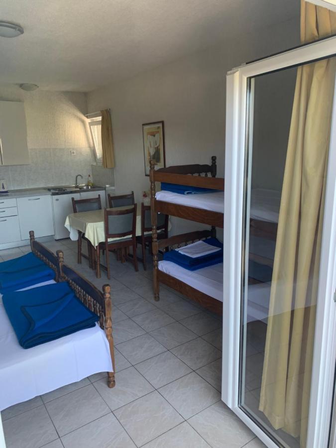 Apartmani Dzapo ซรีมา ภายนอก รูปภาพ