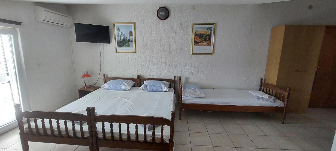 Apartmani Dzapo ซรีมา ภายนอก รูปภาพ